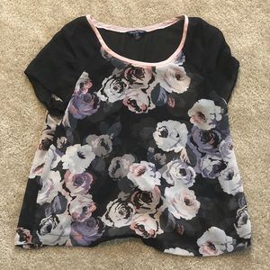 American Eagle Floral Shirt